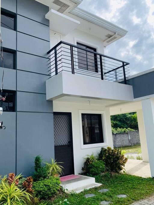 Cozy Home At A Private Subdivision Abucay Luaran gambar
