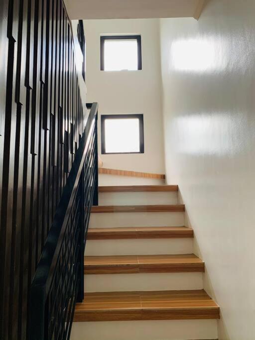 Cozy Home At A Private Subdivision Abucay Luaran gambar